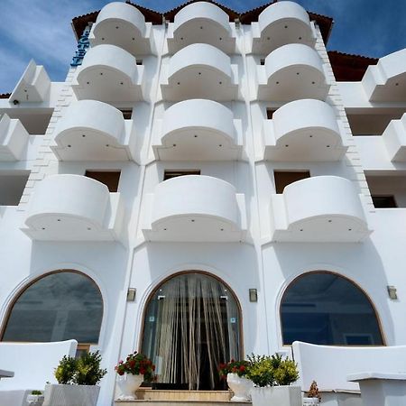 Paradise Lukova Hotel Exterior foto
