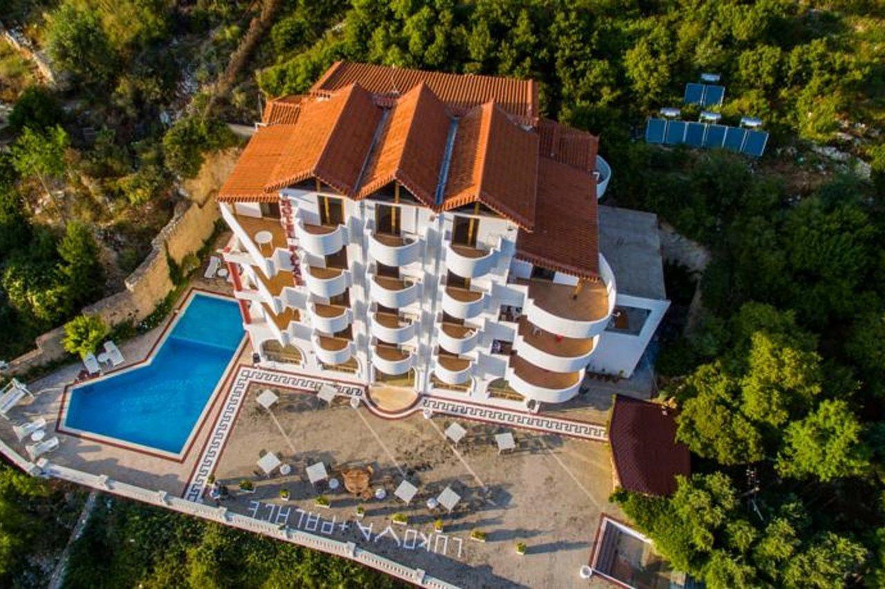 Paradise Lukova Hotel Exterior foto